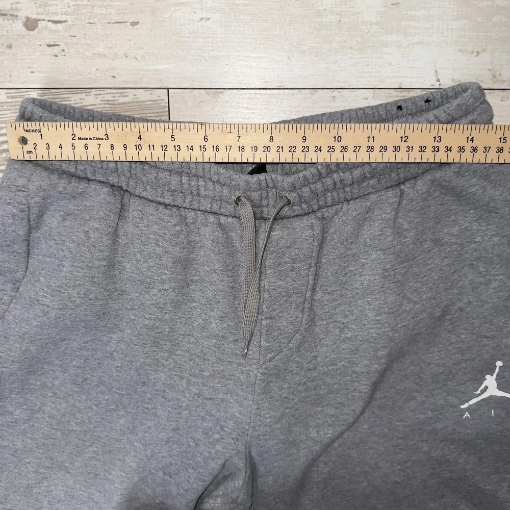 Jordan Sweatpants Mens Medium Gray‎ Fleece Joggers Elastic Waist Pockets Jumpman